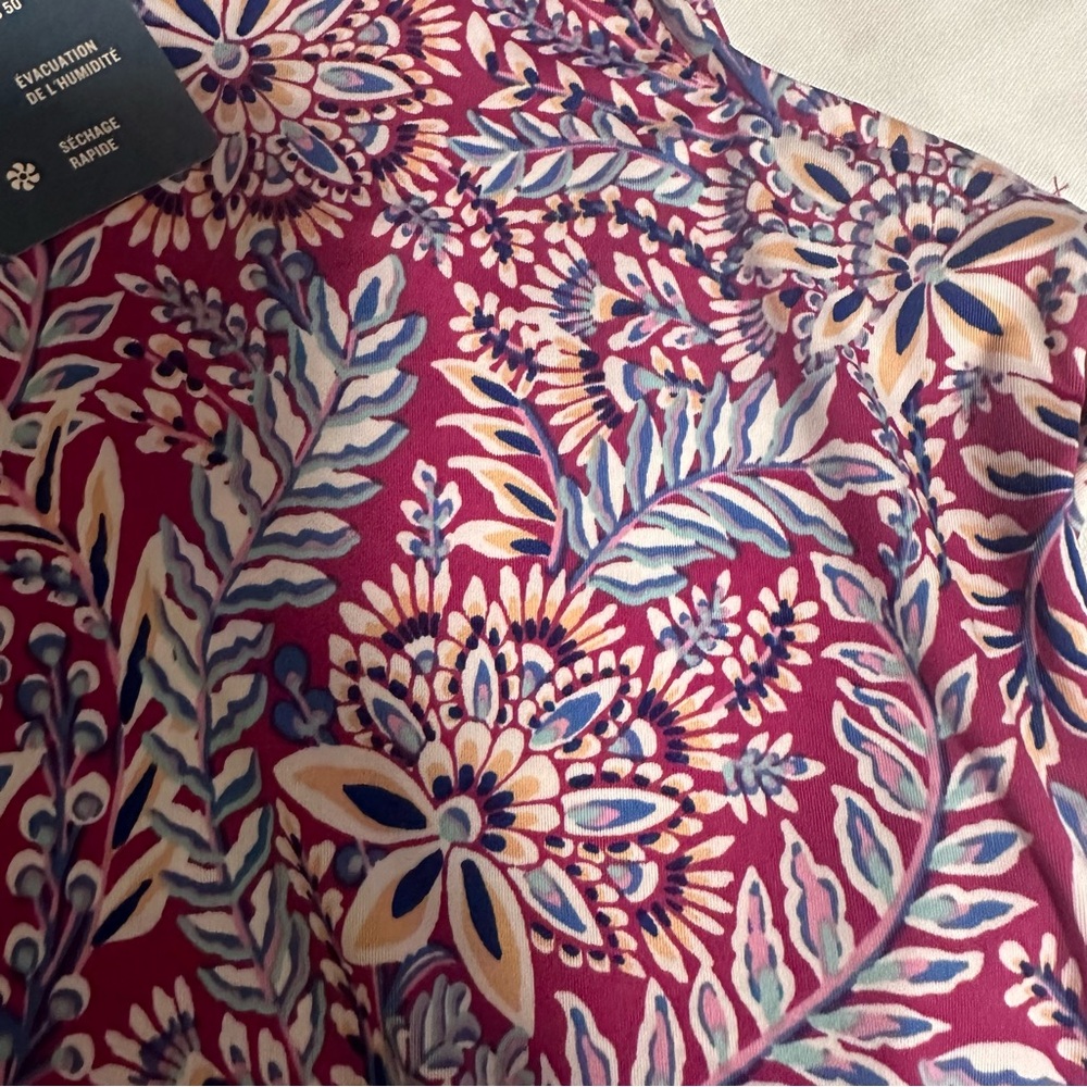 Tommy bahama women’s top size small NWT - Picture 5 of 14